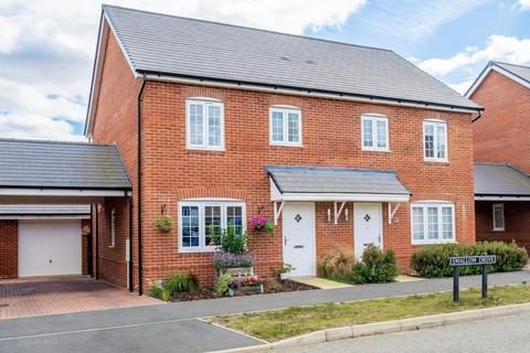 3 bedroom semi-detached house for sale, Swallow Drive, Wymondham