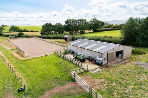 4 bedroom equestrian property for sale, Barn Conversion & Land with Equestrian Facilities - Michaelchurch Escley, Herefordshire