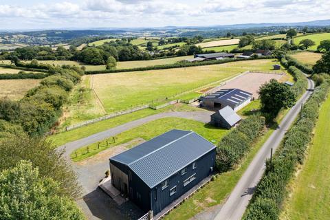 undefined, Barn Conversion & Land with Equestrian Facilities - Michaelchurch Escley, Herefordshire