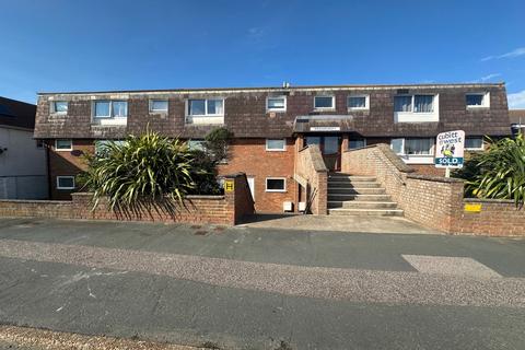 1 bedroom flat for sale, Ravenscroft, South Coast Road, Peacehaven, BN10 7EJ