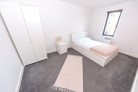 2 bedroom flat to rent, The Gallery, 14 Plaza Boulevard, Liverpool, L8