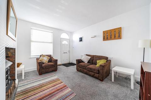 2 bedroom terraced house for sale, Victoria Street, Leeds LS7