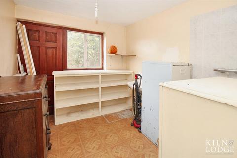 40 Colne, East Tilbury, Tilbury, RM18 8RF