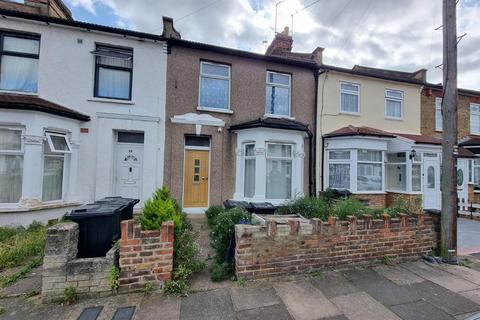 3 bedroom terraced house for sale, Spencer Road, Ilford