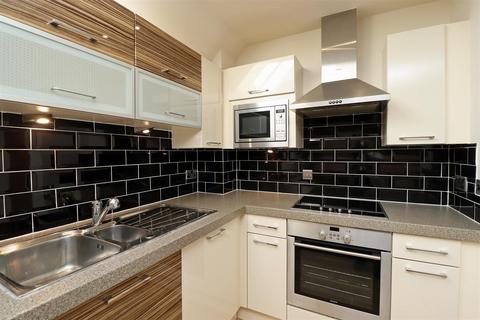 2 bedroom apartment for sale, Stephenson House, The Old Market, Yarm, TS15 9SH