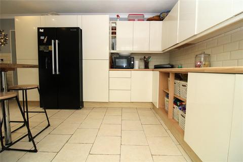 35 Bankside, Swindon, SN1 4JZ