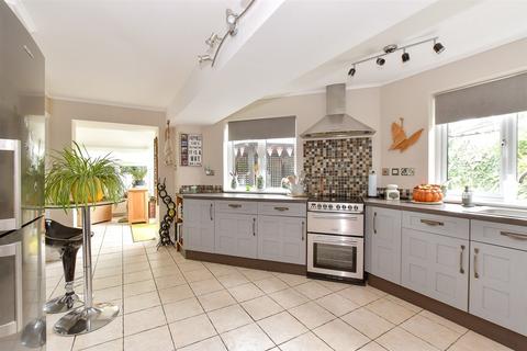 3 bedroom detached house for sale, Colwell Lane, Freshwater, Isle of Wight