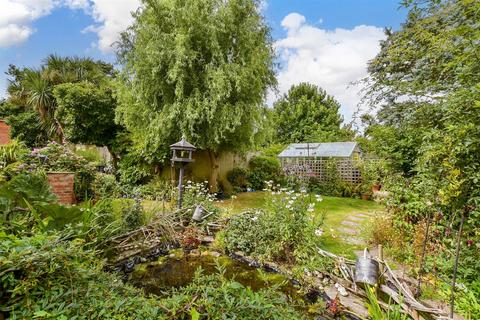 Colwell Lane, Freshwater, Isle of Wight