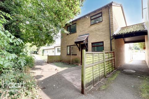 3 bedroom end of terrace house for sale, Hereward Close, Cambridge