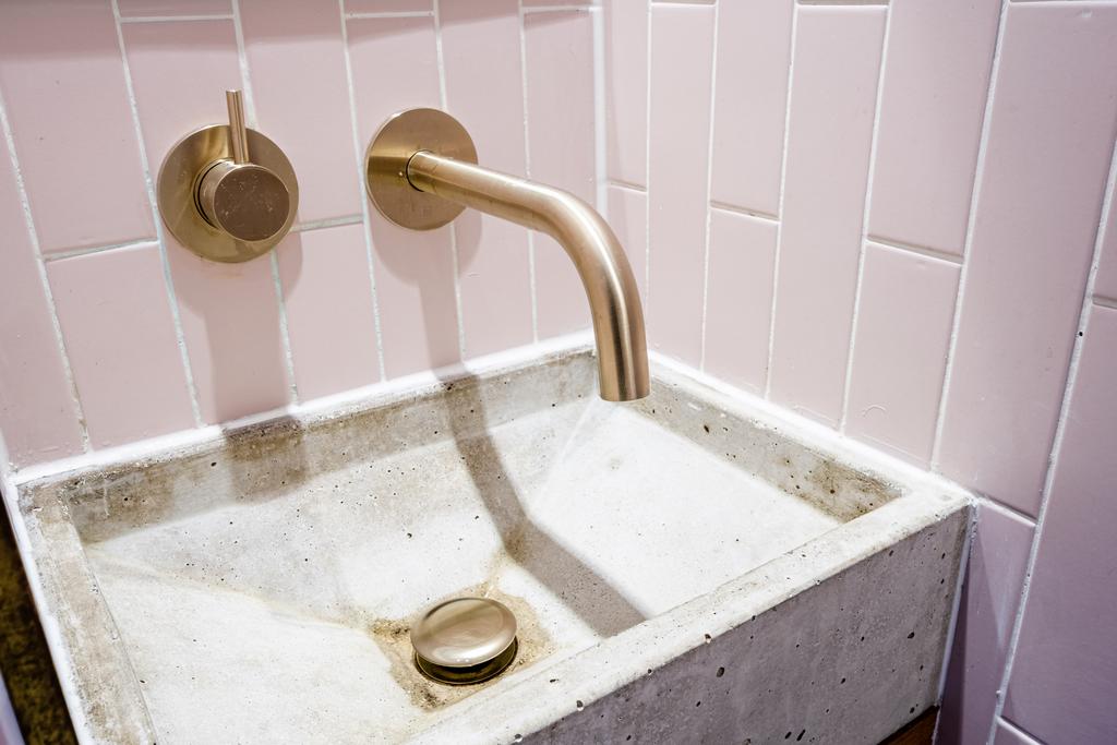 Cast Concrete Sink