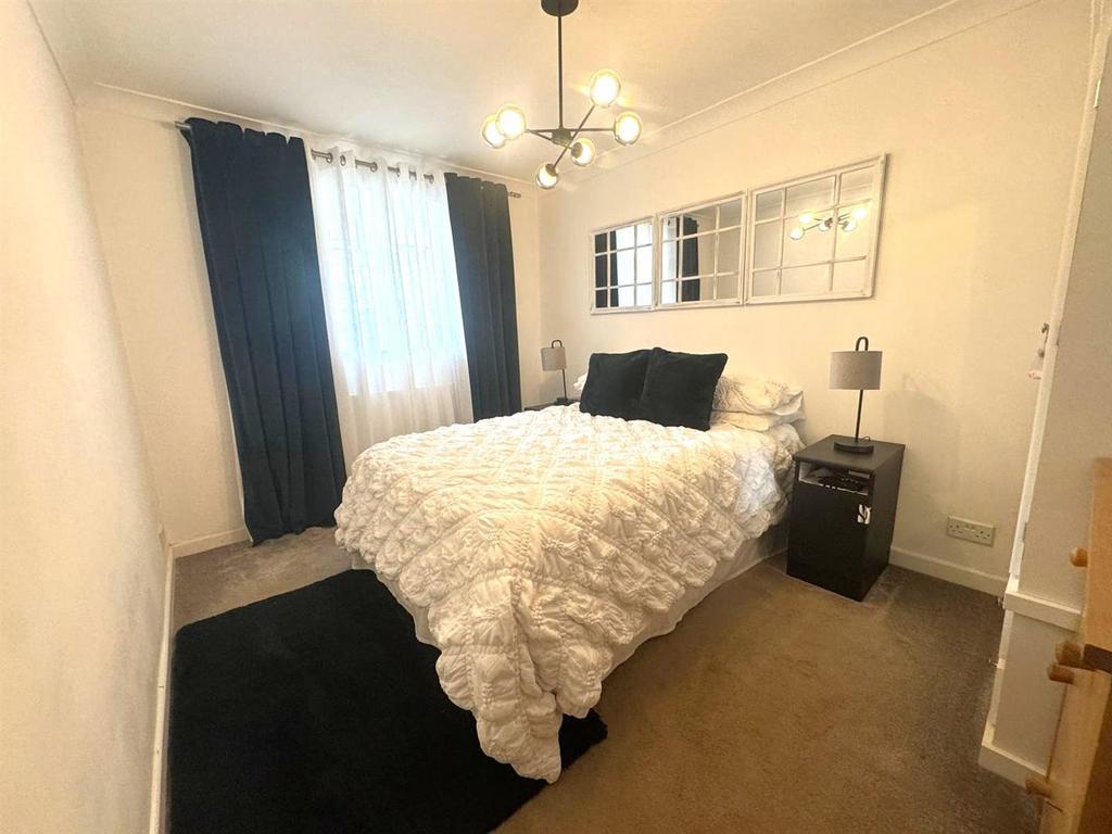 Bedroom 2.jpeg