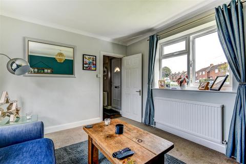 2 bedroom end of terrace house for sale, Cotswold Road, Worthing