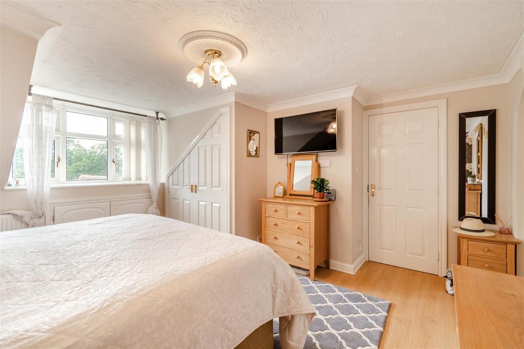 8607986-interior10.jpg