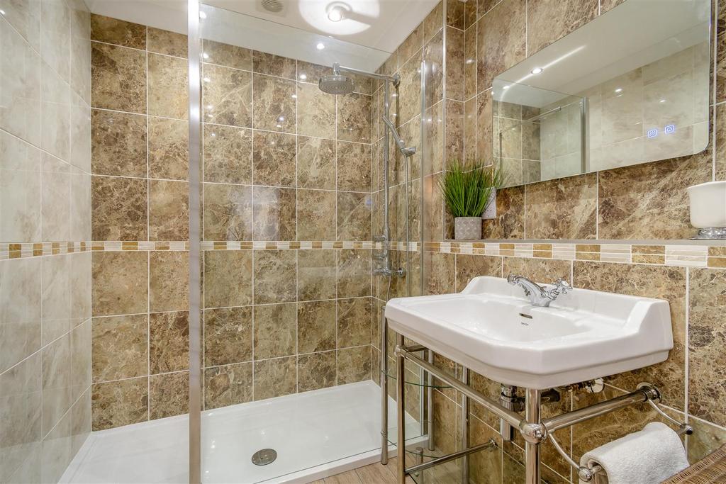 8607986-interior77.jpg