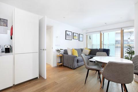 2 bedroom flat for sale, Hardwicks Square, Wandsworth, London