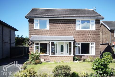 4 bedroom detached house for sale, Jubilee Way, Lytham St Annes, FY8 3TT