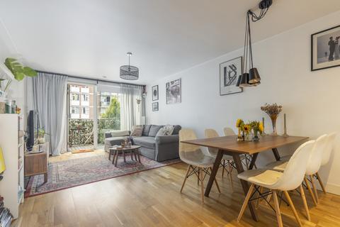 2 bedroom flat for sale, Adelaide Wharf, 120 Queensbridge Road, Hackney, London