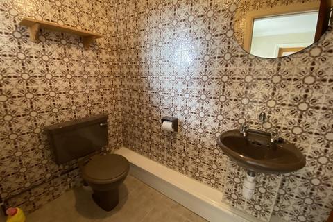 132 Bronallt Road, Hendy, Swansea, SA4 0UD