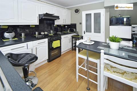 79 Canberra Crescent, Stoke-on-trent, ST3 7RA