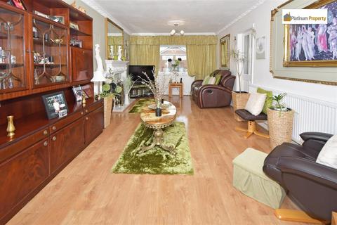79 Canberra Crescent, Stoke-on-trent, ST3 7RA