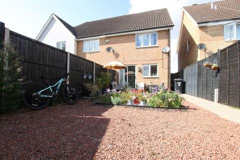 2 bedroom house for sale, Standish Court, Peterborough PE2