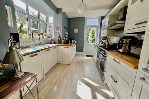 19 Abbey Road, Darlington, DL3 7RA