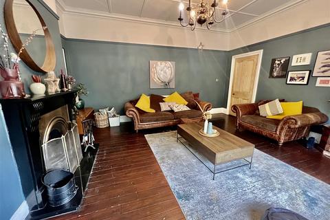 19 Abbey Road, Darlington, DL3 7RA