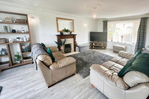 6 bedroom detached house for sale, Greenvale Close, Brizlincote Valley, Burton-on-Trent, DE15