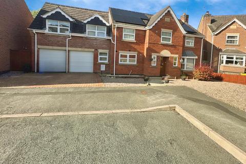 6 bedroom detached house for sale, Greenvale Close, Brizlincote Valley, Burton-on-Trent, DE15