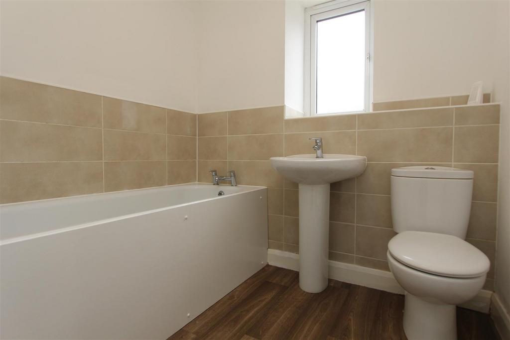 Bathroom.JPG