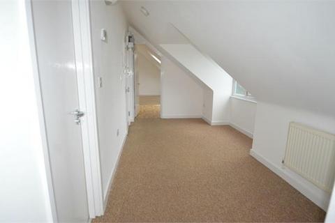 12a Heronsgate, Edgware, HA8 7LD