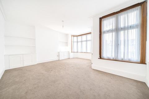90 Arran Road, London, SE6 2NN