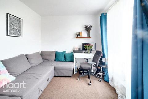 21 Rainbow Gardens, Dartford, DA1 5RF