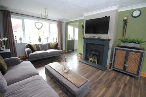 3 bedroom terraced house for sale, Quarry Road, Alveston, Bristol