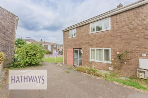 4 bedroom semi-detached house for sale, Tintern Close, Cwmbran, NP44