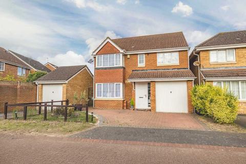 4 bedroom detached house for sale, Stornaway Road, Langley SL3