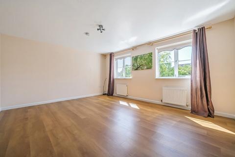 38 Princes Gate, High Wycombe, HP13 7AD