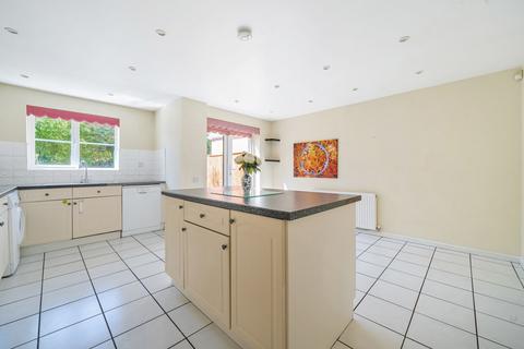 38 Princes Gate, High Wycombe, HP13 7AD
