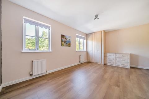 38 Princes Gate, High Wycombe, HP13 7AD