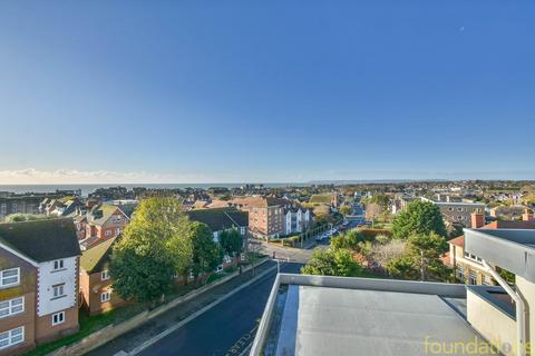 2 bedroom apartment for sale, Buckhurst Road, Bexhill-on-Sea, TN40