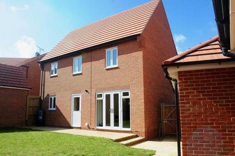 3 bedroom detached house to rent, Lisa Head Avenue, Great Western Park, Didcot