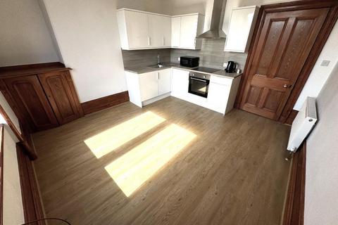 2 bedroom flat to rent, Union Grove, West End, Aberdeen, AB10