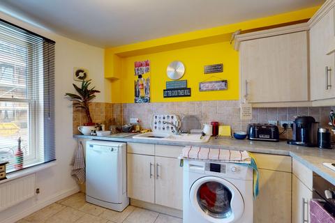 5 bedroom semi-detached house for sale, Albion Road, Ramsgate, CT11