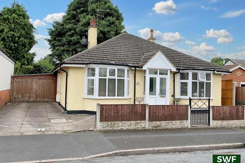 3 bedroom bungalow for sale, Alexandra Road, Penn