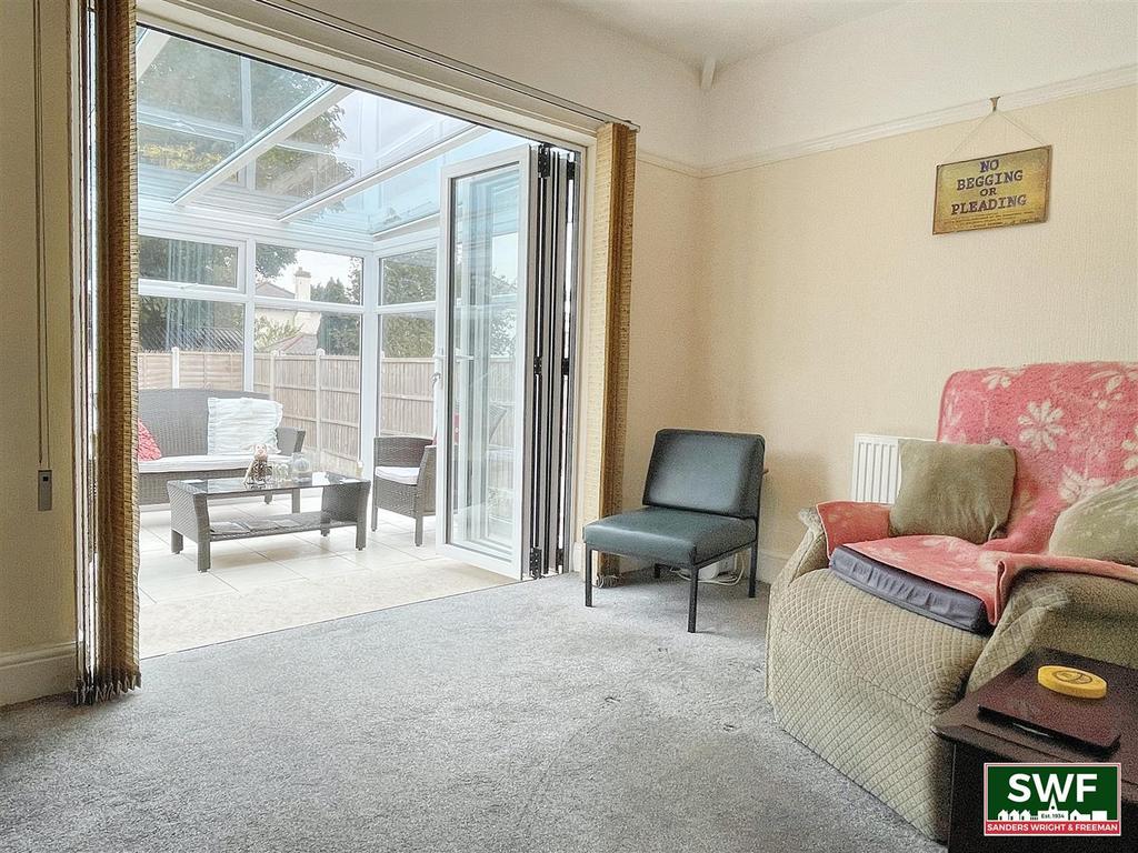 Sitting room/bedroom three
