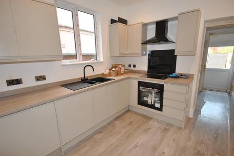 3 bedroom terraced house for sale, Glasgow Street, St James, Northampton