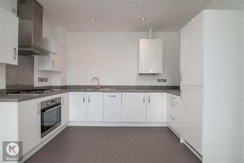 2 bedroom apartment to rent, Welby Road, Birmingham B28