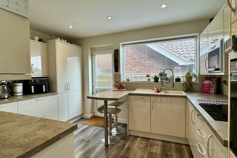 3 bedroom bungalow for sale, Dene Drive, Eastbourne, East Sussex, BN22