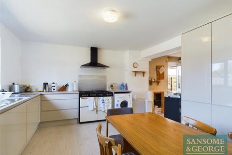 35 The Close, Burghfield Common, Reading, RG7 3HT