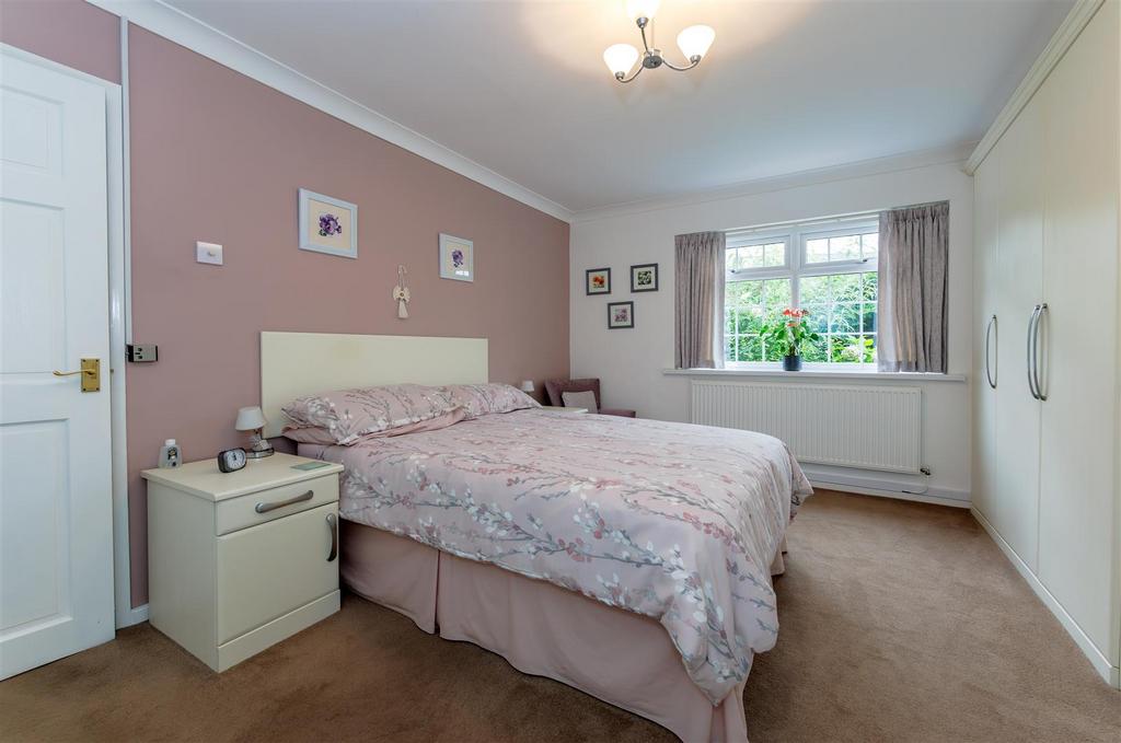 Bedroom1.1 1 N9 A7261-Enhanced-NR.jpg